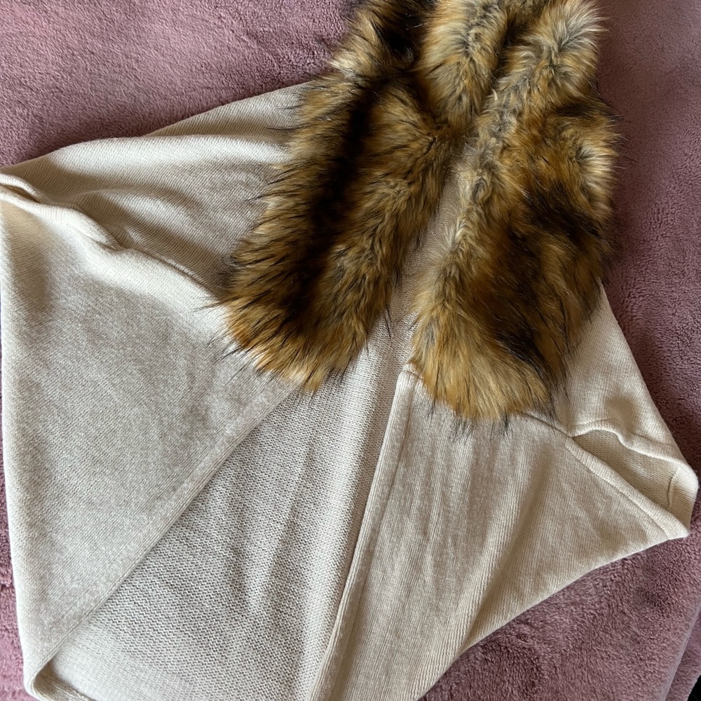Faux fur draped Bebe jacket - Never worn! One size fits all!